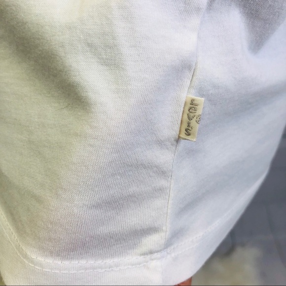 Levi’s | Women’s The Perfect T-Shirt - Picture 5 of 7
